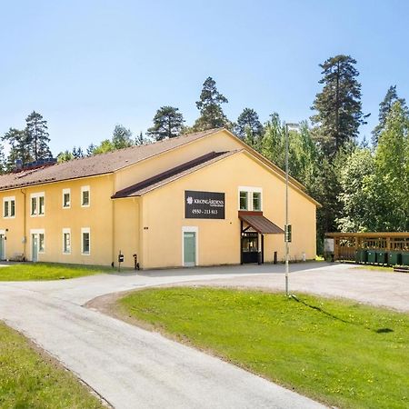 Krongarden Vandrarhem Kristinehamn Kültér fotó