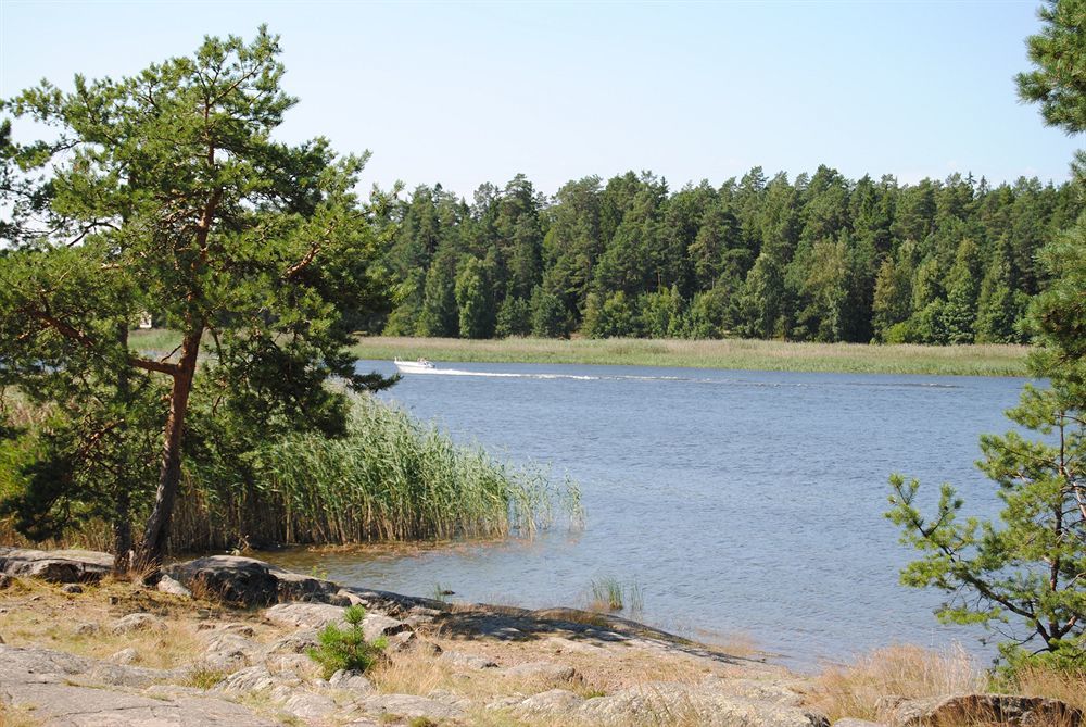 Krongarden Vandrarhem Kristinehamn Kültér fotó