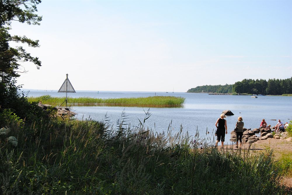 Krongarden Vandrarhem Kristinehamn Kültér fotó